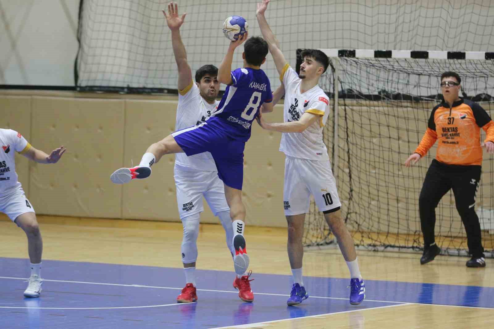THF 2. Lig: Karabük GSİM Spor Kulübü: 34 - İneboluspor: 44 6 thf 2 lig karabuk gsim spor kulubu 34 ineboluspor 44 2 LBSLFEOv