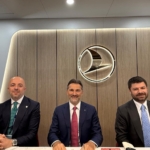thy-farnborough-havacilik-fuarinda-3-yeni-anlasmaya-imza-atti-NcnQkpzP.jpg