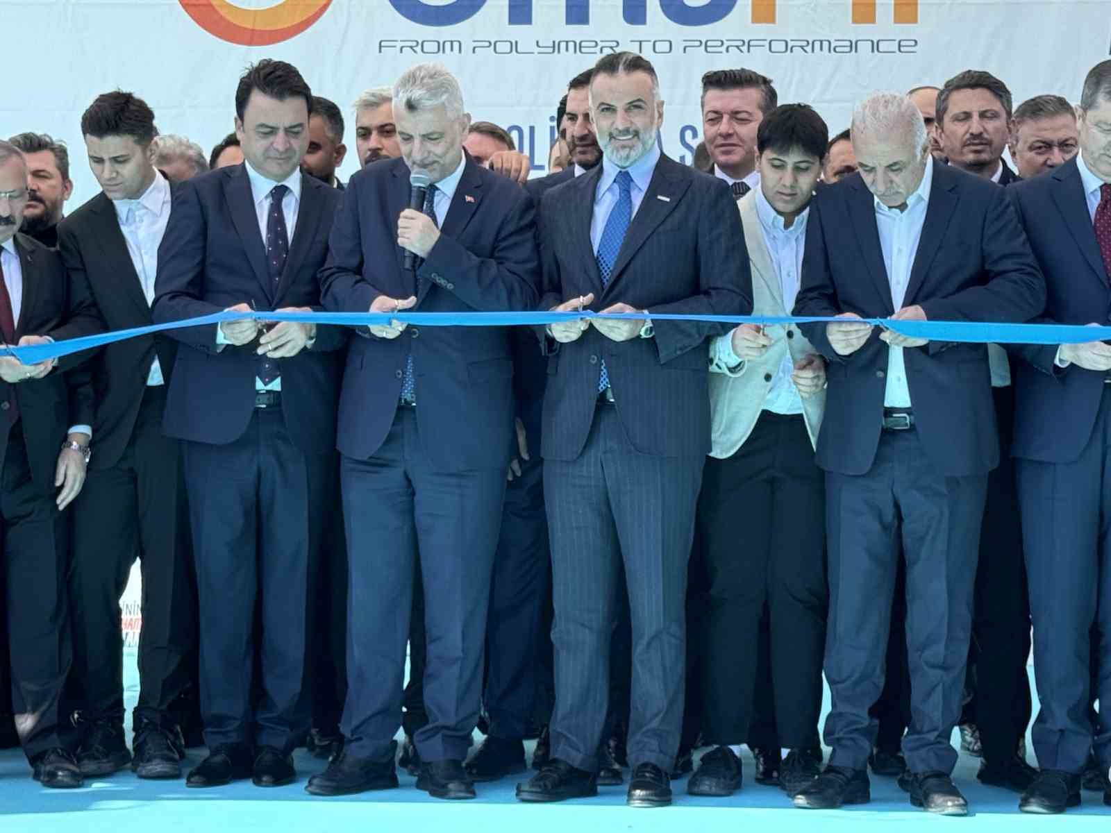 ticaret bakani bolat iranla ticari tasimalar kontrollu bir sekilde devam ediyor 4 7V7qPfGU