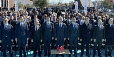 ticaret-bakani-bolat-iranla-ticari-tasimalar-kontrollu-bir-sekilde-devam-ediyor-YWVJKRkq.jpg