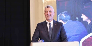 ticaret-bakani-bolat-kapikulenin-kuzeyinde-yeni-bir-gumruk-kapisi-daha-acacagiz-K1dUgb8h.jpg