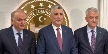 ticaret-bakani-omer-bolat-duzcede-RFlJ7NEl.jpg
