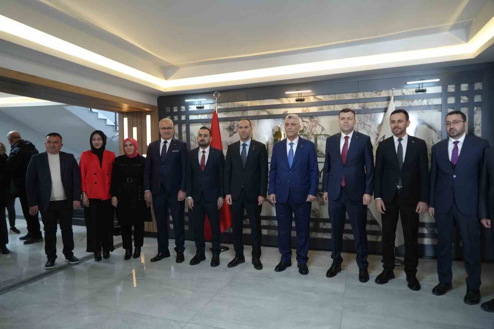 Ticaret Bakanı Ömer Bolat: "Niğde’de geniş katılımlı istişareler yapacağız" 7 ticaret bakani omer bolat nigdede genis katilimli istisareler yapacagiz 3 TrerFO8c