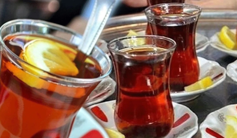 ticaret-bakanligi-uskudarda-12-aykiri-nedenle-usulsuzluk-yapan-isletmeye-para-cezasi-kesildi-Ppl8YbpU.jpg