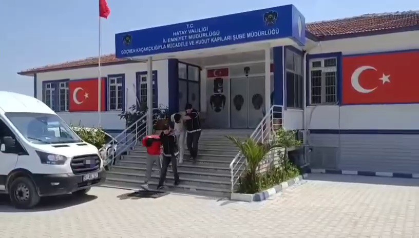 ticari taksiyle gocmen kaciran 2 surucuye 334 bin 500 tl ceza 4 XF92YsaV