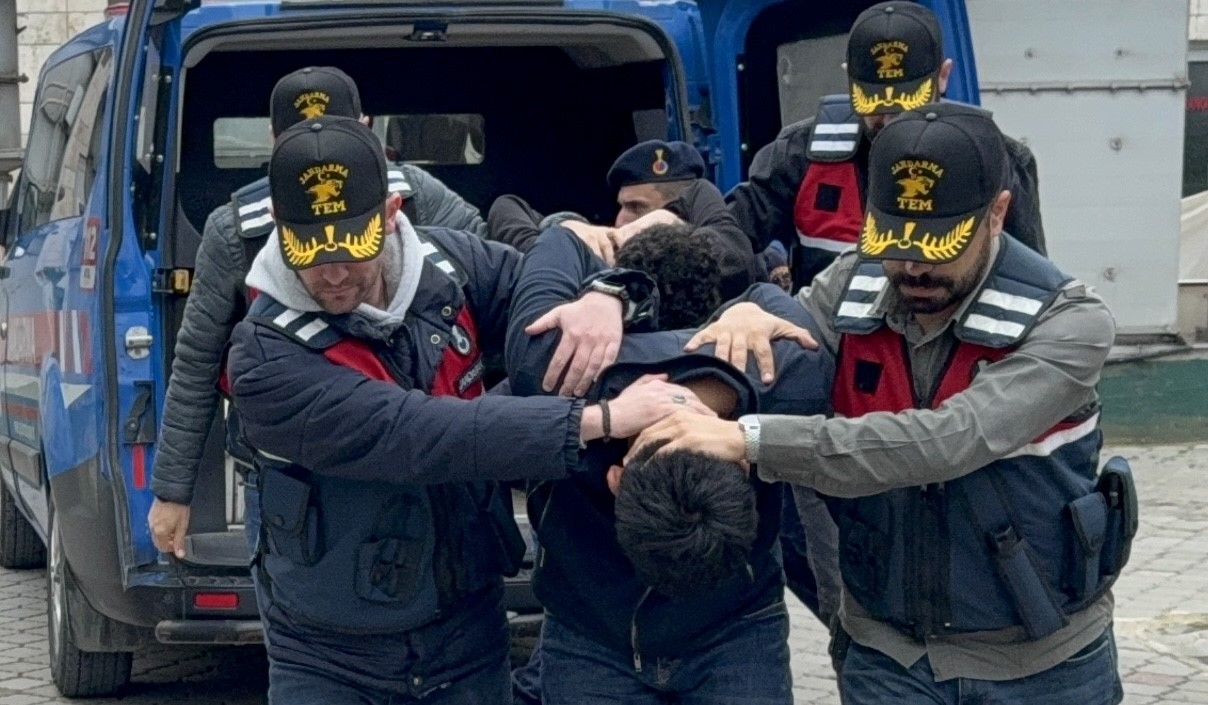 tik tok canli yayininda teror propagandasi yapan insaat iscilerine adli kontrol 0 LD172S48