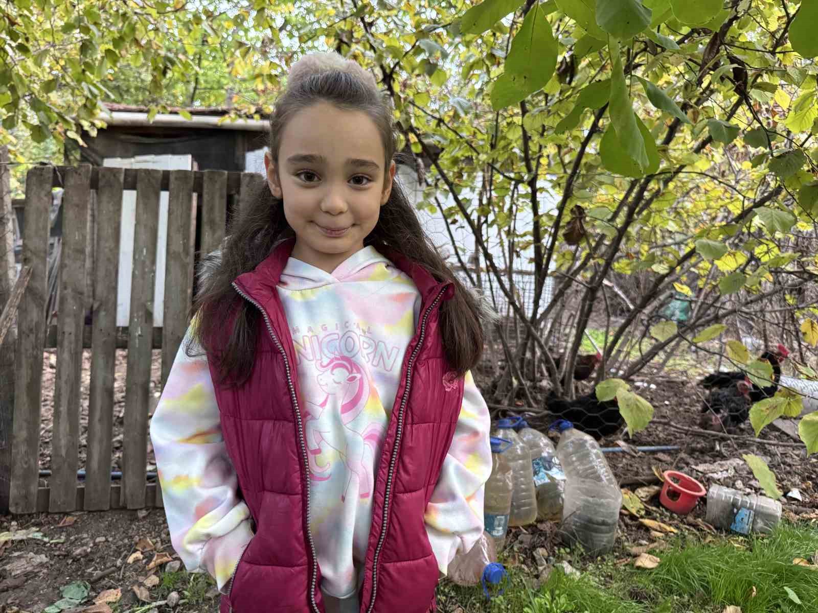 Tilkiye olan merhametiyle yürekleri ısıtan küçük İpek: "Empati yaptım, onu kendi yerime koydum" 4 tilkiye olan merhametiyle yurekleri isitan kucuk ipek empati yaptim onu kendi yerime koydum 0 FNFfAjCz