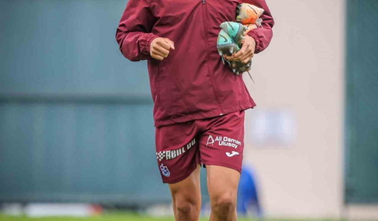 tim-jabol-folcarelli-trabzonsporun-en-istikrarli-oyuncusu-oldu-fVu3Dh3G.jpg