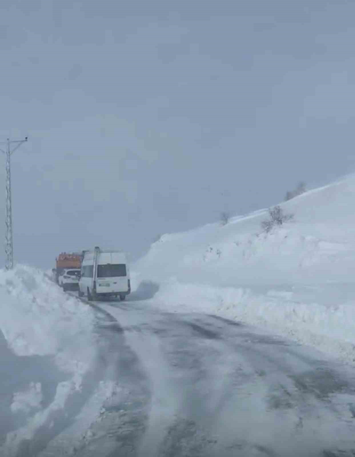 Tipi nedeniyle Malatya-Sincik karayolu ulaşıma kapandı 4 tipi nedeniyle malatya sincik karayolu ulasima kapandi 0 BTPnnFau