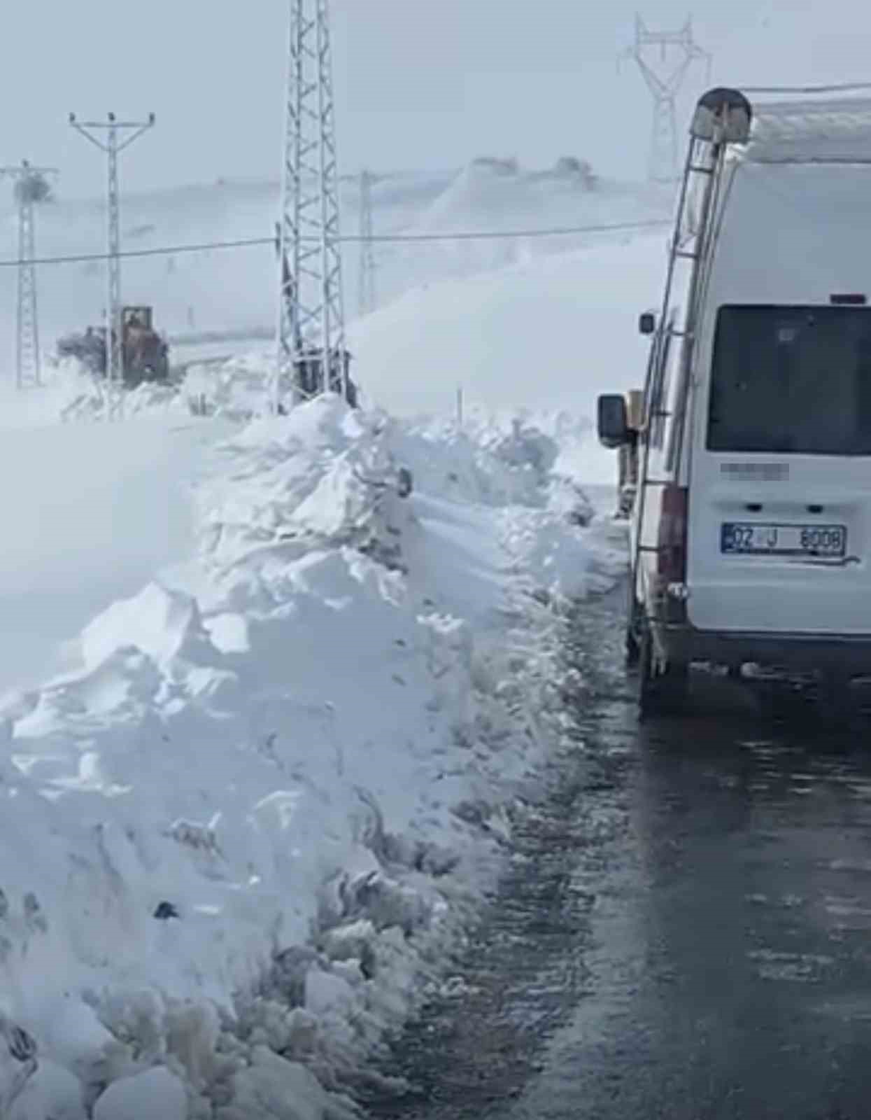 Tipi nedeniyle Malatya-Sincik karayolu ulaşıma kapandı 5 tipi nedeniyle malatya sincik karayolu ulasima kapandi 1 8SVcdHpV