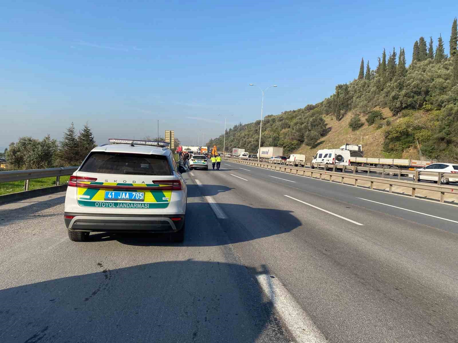 tir kazasi temi kilitledi 1