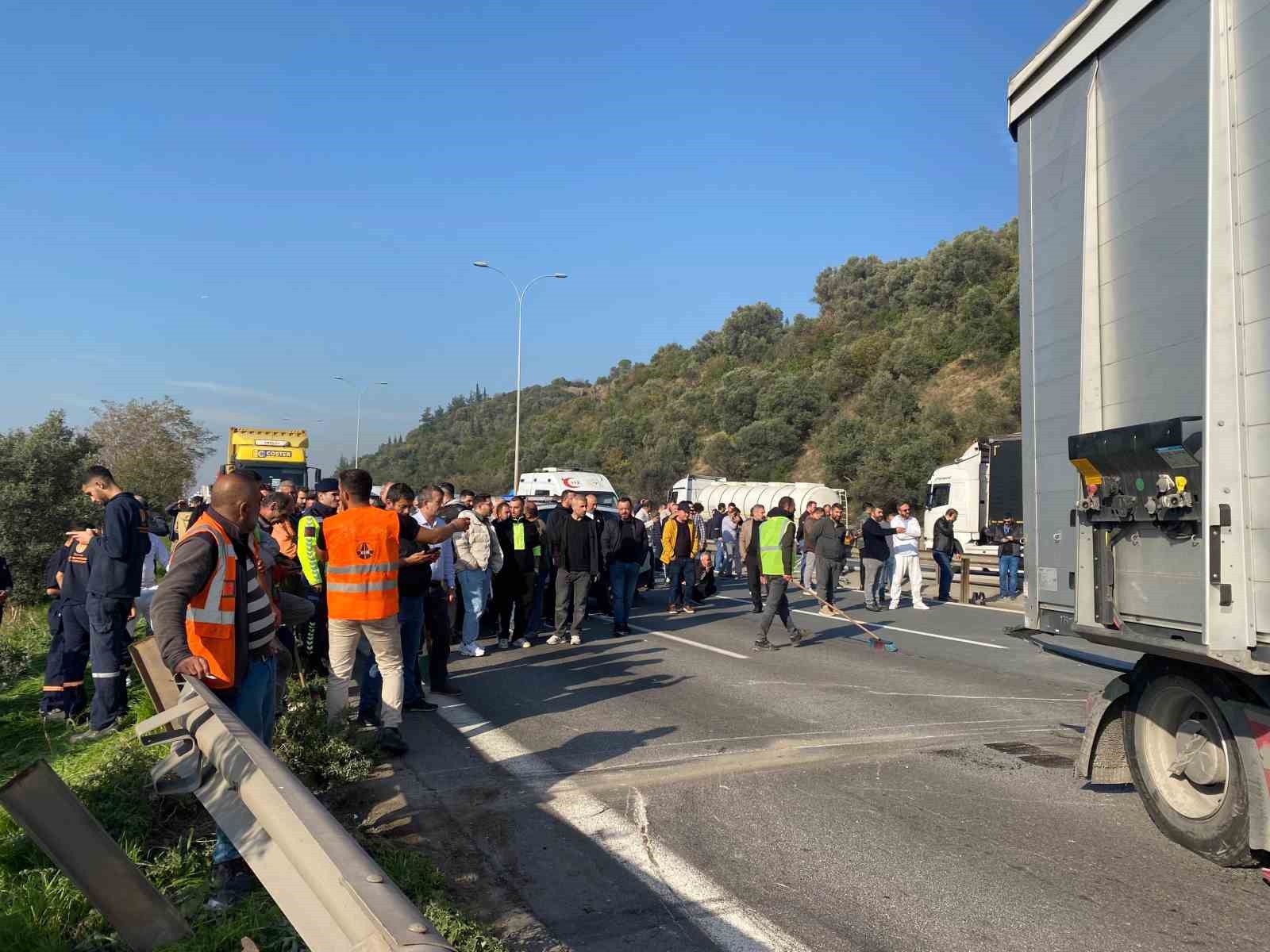 tir kazasi temi kilitledi 6 XIEH77cD