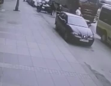 tirin-altinda-kalan-yasli-adam-hayatini-kaybetti-X2kJ44qX.jpg