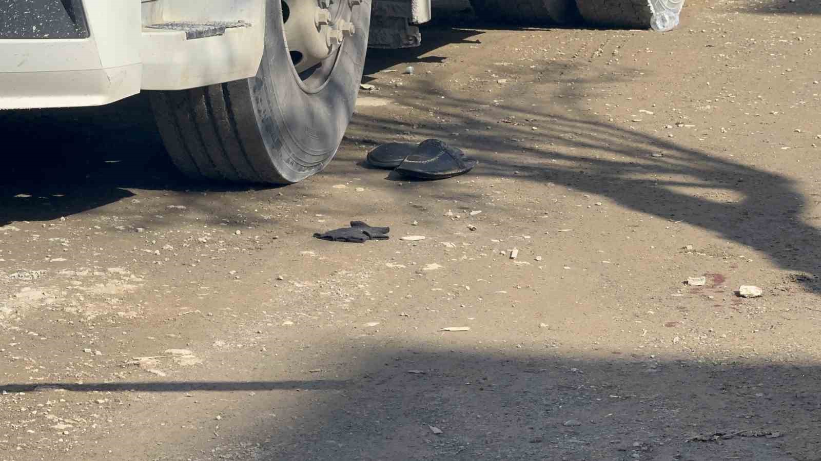 tirin altindaki kaskli katil agabeyi cikti 2 MVwsLIz3