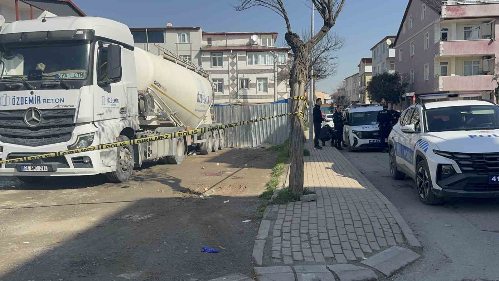 tirin altindaki kaskli katil agabeyi cikti 3 SLtqLf9M