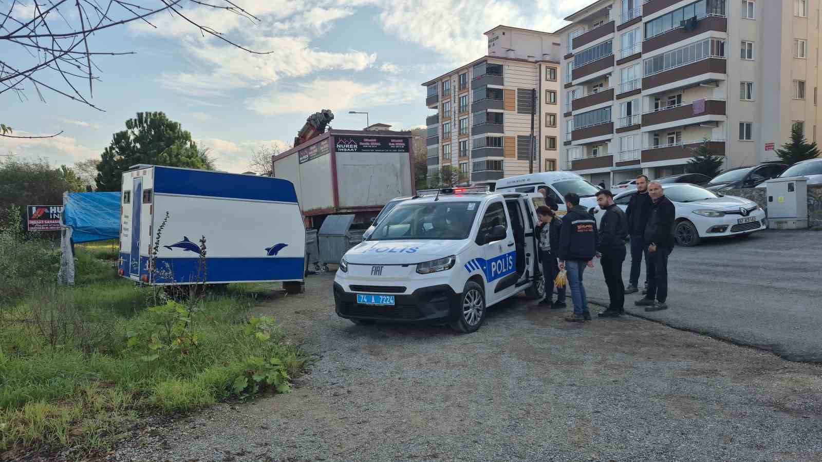 tirin dorsesindeki konteynerden dusen isci agir yaralandi 2 G4cdXOUB
