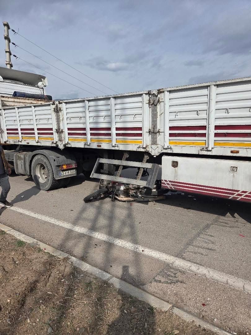 tirla carpisan motosikletin surucusu oldu 2 XydV2LlQ