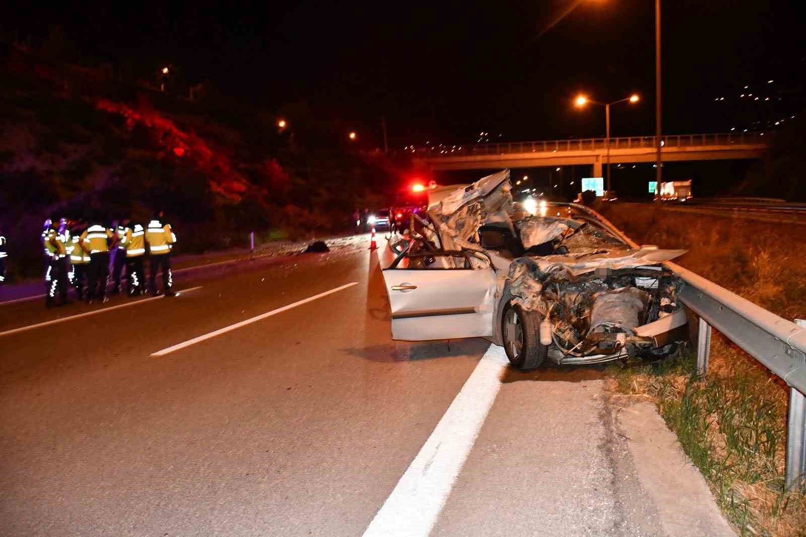 tirla carpisan otomobil hurdaya dondu 18 yasindaki genc kiz hayatini kaybetti 0 svyOT2mP