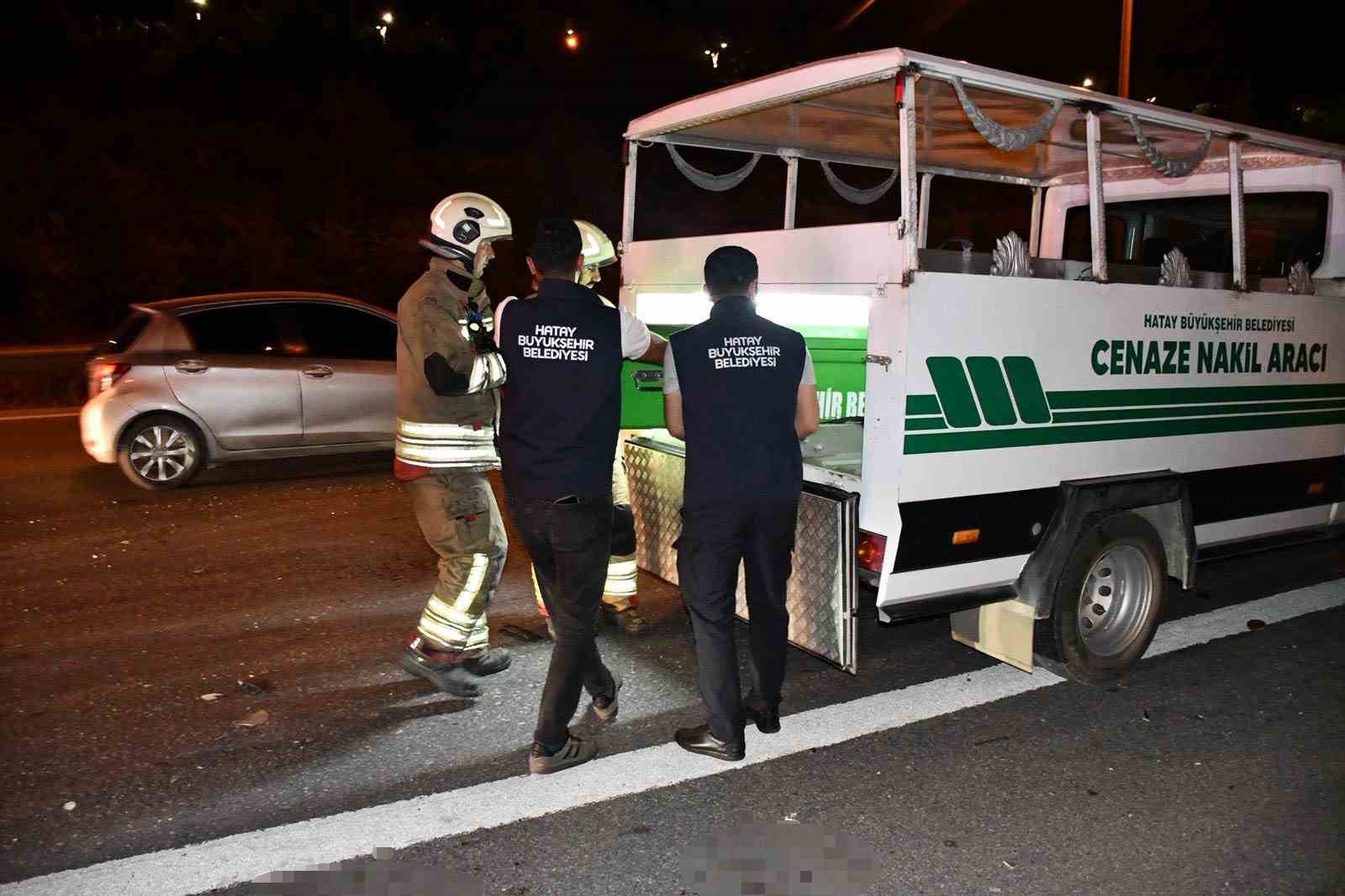 tirla carpisan otomobil hurdaya dondu 18 yasindaki genc kiz hayatini kaybetti 6 5548SZyO