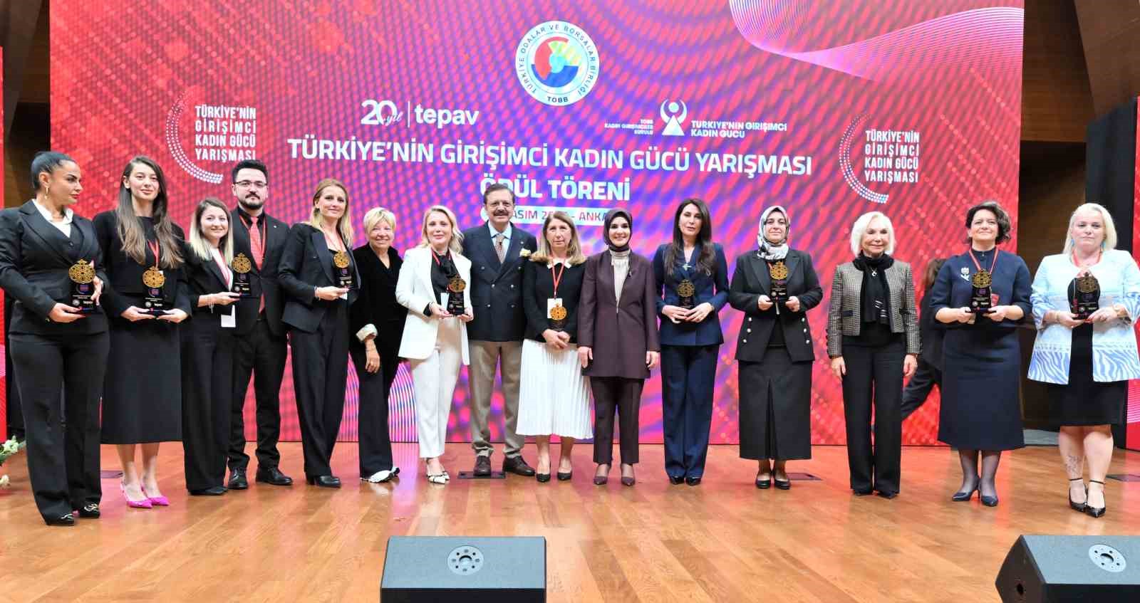 tobb baskani hisarciklioglu kadinlarin sosyal hayatta is hayatinda daha fazla ve aktif rol almasini sYZHGyPn