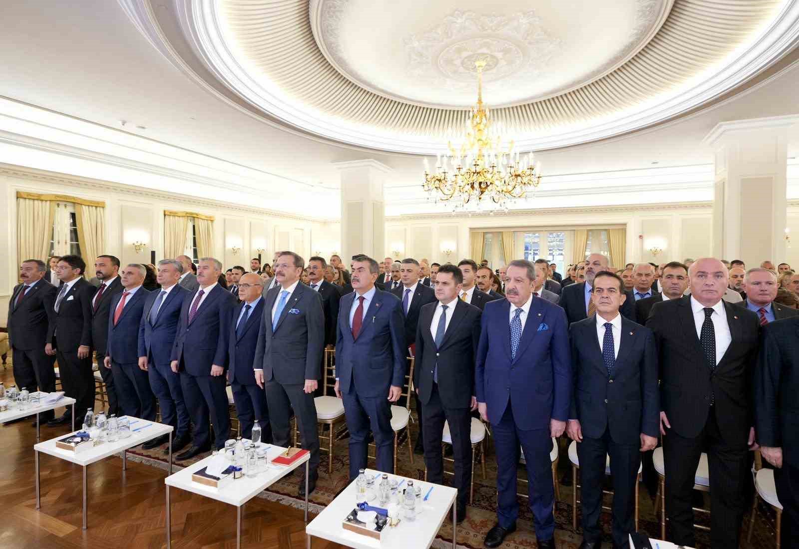 tobb baskani hisarciklioglu meb ile imzalanacak anlasmayla tarim alanindaki 30 meslek lisesini ticaret borsalarimizla 6byWuvB6