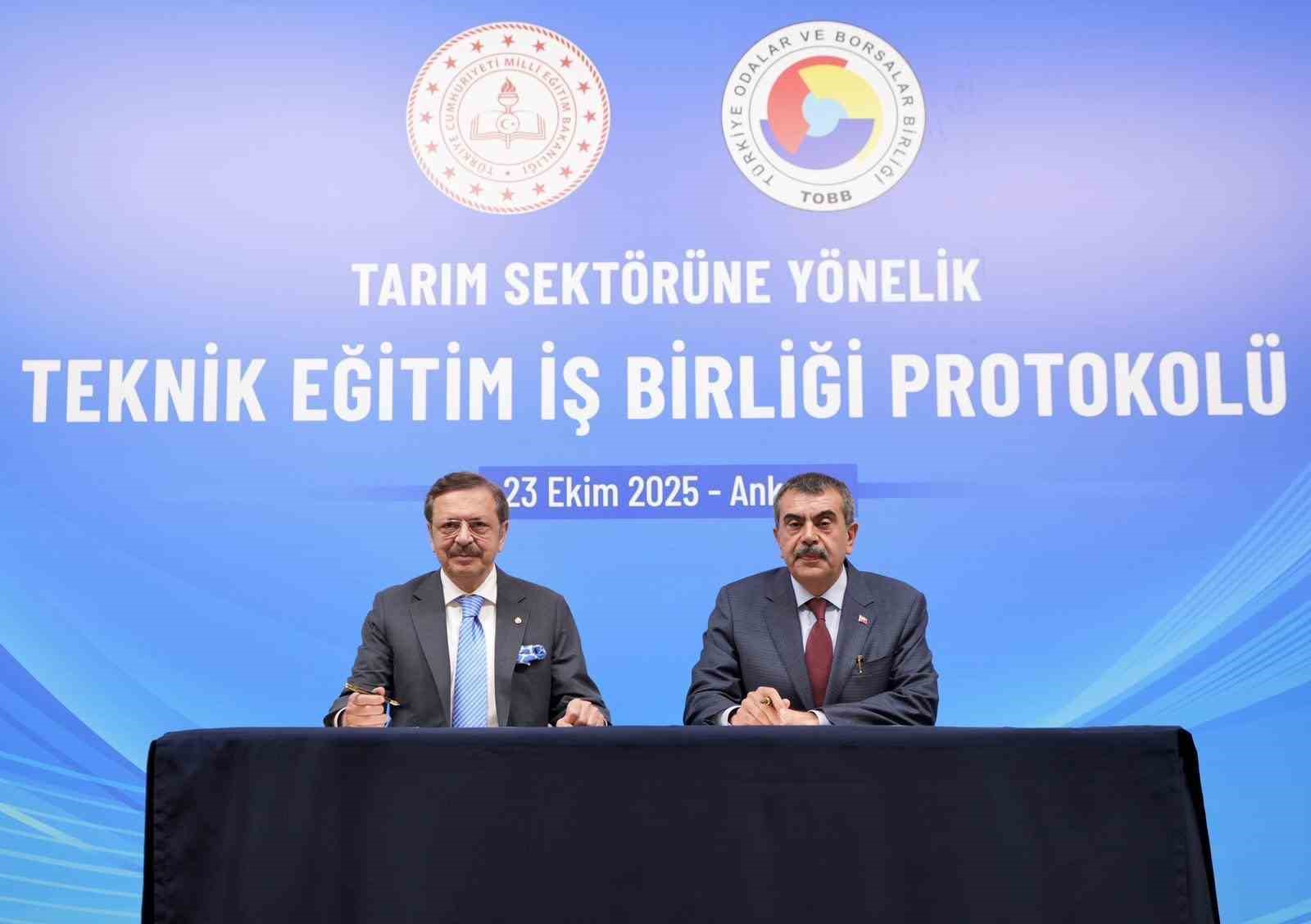 tobb baskani hisarciklioglu meb ile imzalanacak anlasmayla tarim alanindaki 30 meslek lisesini ticaret borsalarimizla MBNfpKf3
