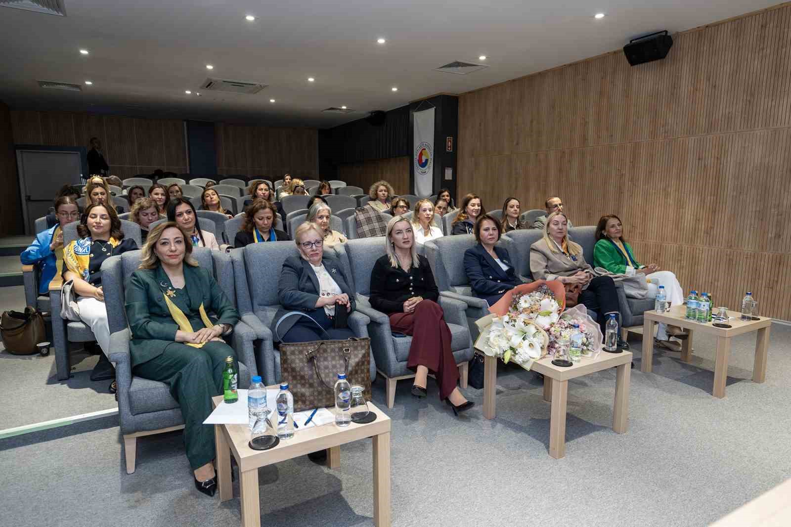 tobb bursa kgk ve tskfden kadin girisimcilere finansal rehberlik 1 4WZWJvXI