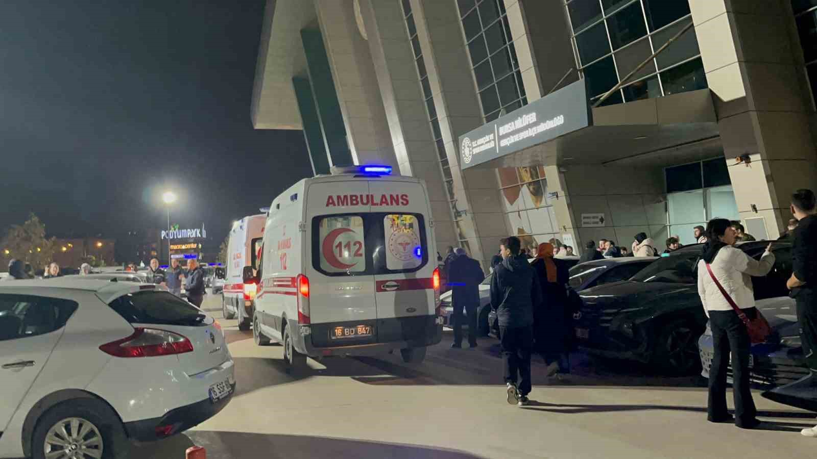 tofas spor salonunda dehset 4 UEIzWinJ