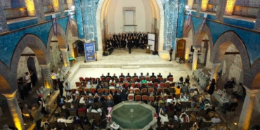 togu-tazelenme-universitesinde-60-yas-ustu-ogrenciler-kep-atti-QjhCBFkl.jpg