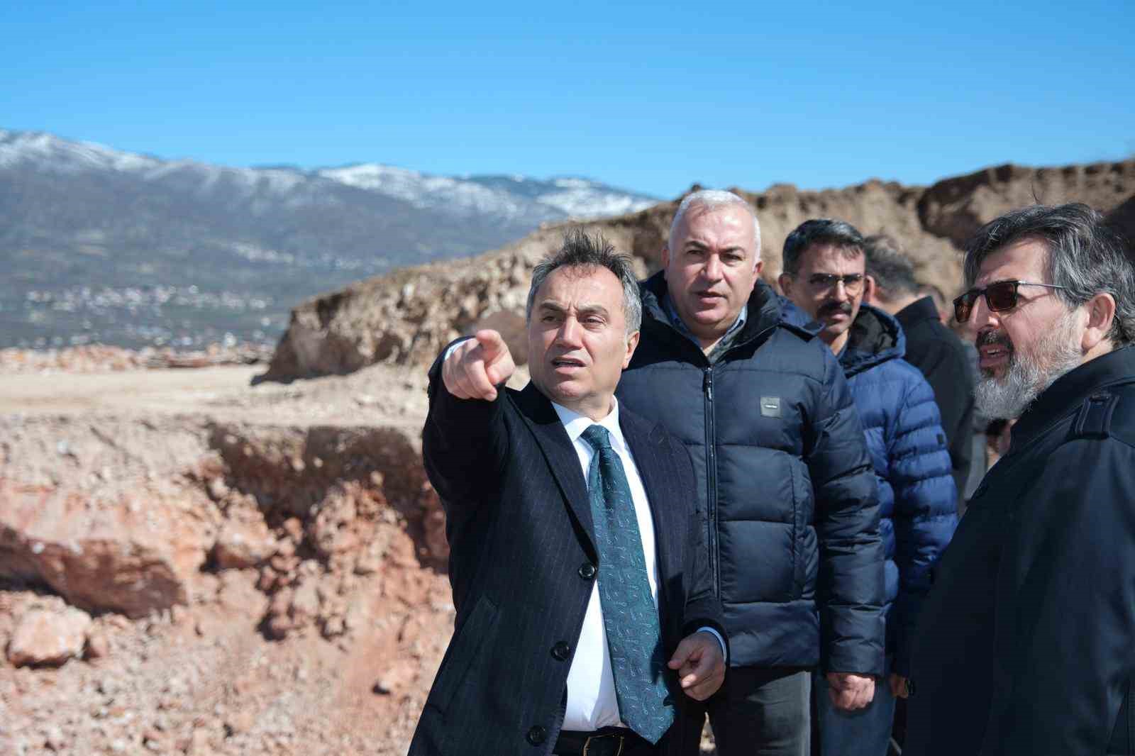 TOGÜ’de 11 bin metrekarelik diş hekimliği fakültesi inşaatı devam ediyor 4 togude 11 bin metrekarelik dis hekimligi fakultesi insaati devam ediyor 0 s5hB54ps