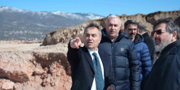 togude-11-bin-metrekarelik-dis-hekimligi-fakultesi-insaati-devam-ediyor-Oy2Ac8nY.jpg
