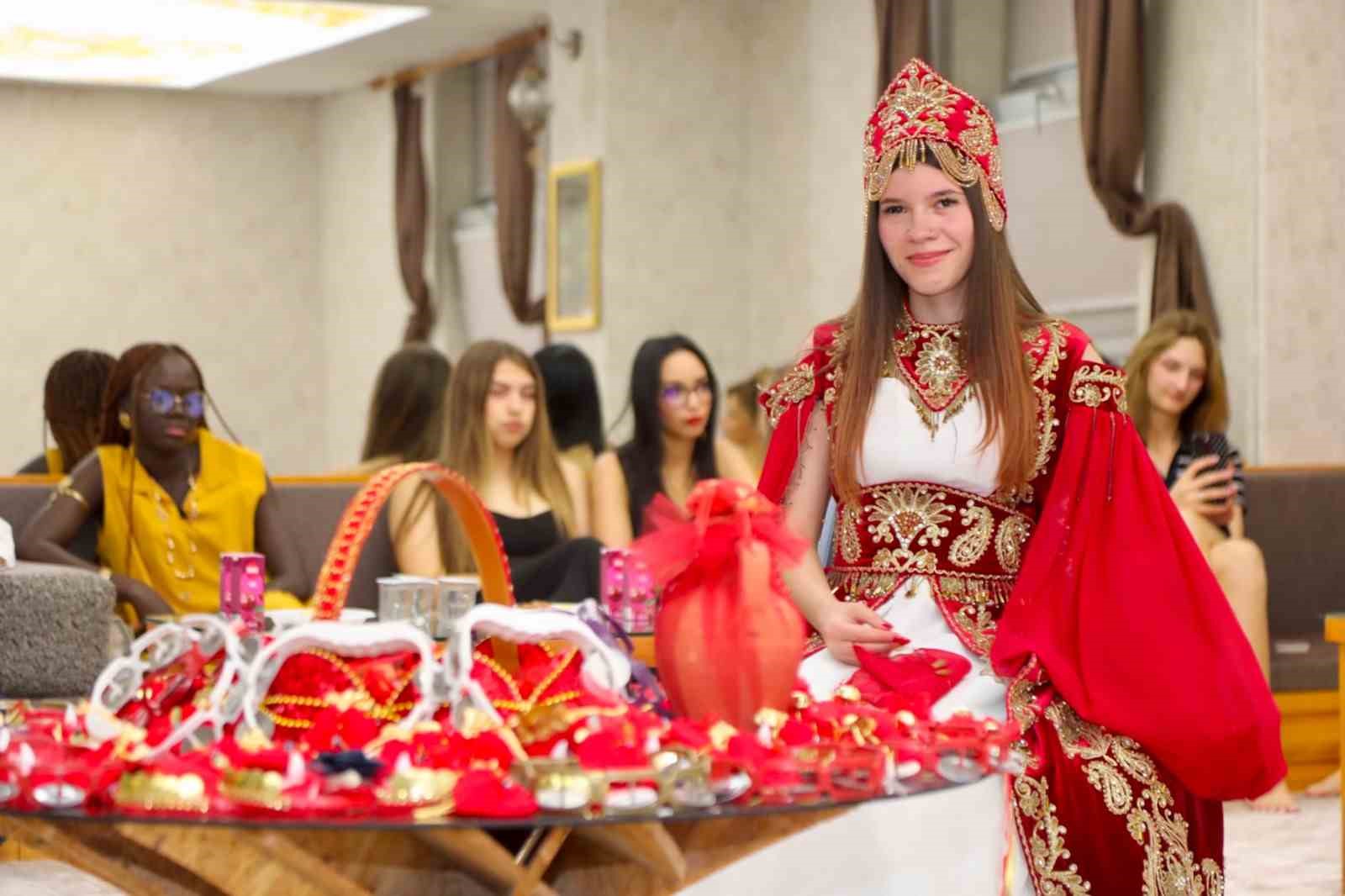 togude turkce ogrenen uluslararasi ogrenciler tokatin kulturel mirasini kesfetti 0 EYpdqEH9