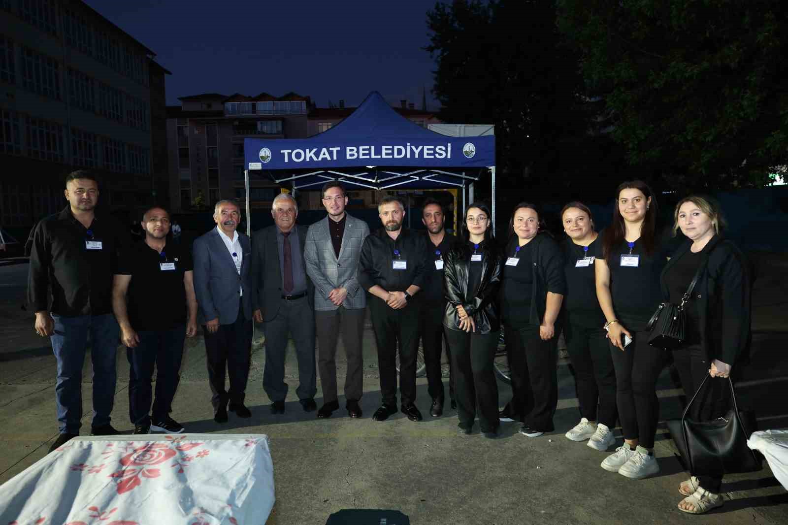 tokat belediyesi muharrem ayi boyunca birlik ve beraberlik sofralari kurdu 3 PIEZCjRm