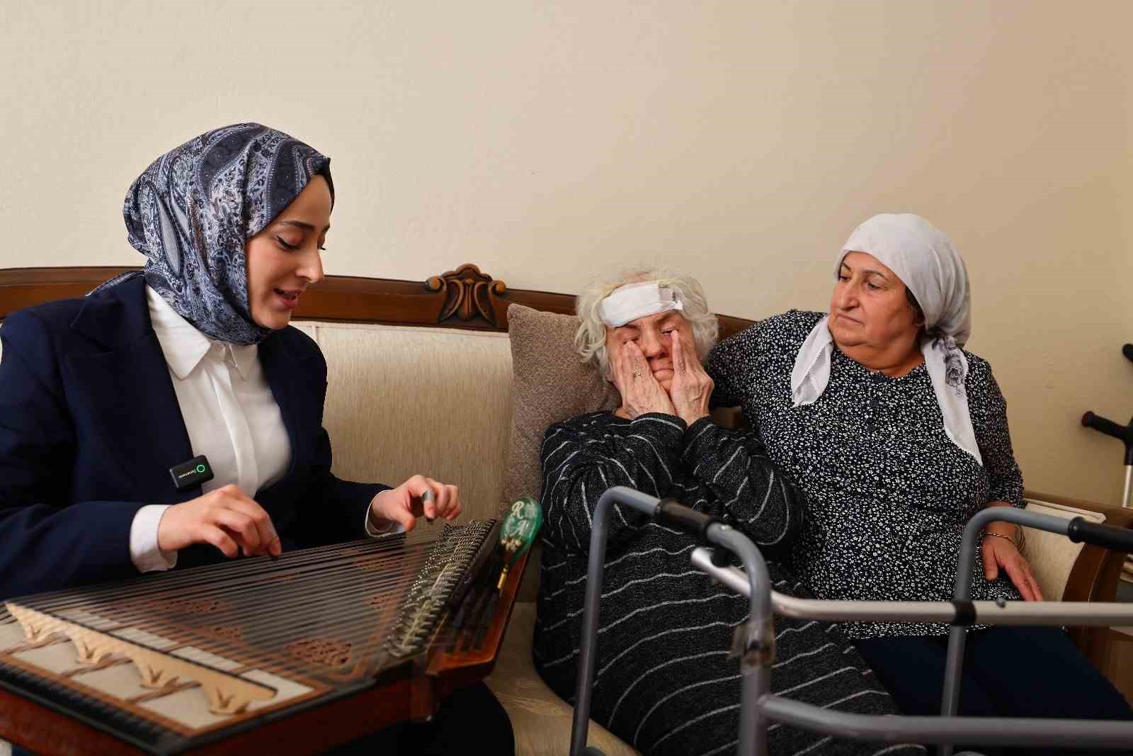 tokat belediyesi yaslilarin evine temizlik ve canli muzikle misafir oldu 4 QppguSBD