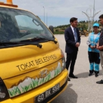 tokat-belediyesinde-cop-taksi-direksiyonuna-kadin-eli-degdi-QaDVYS4S.jpg