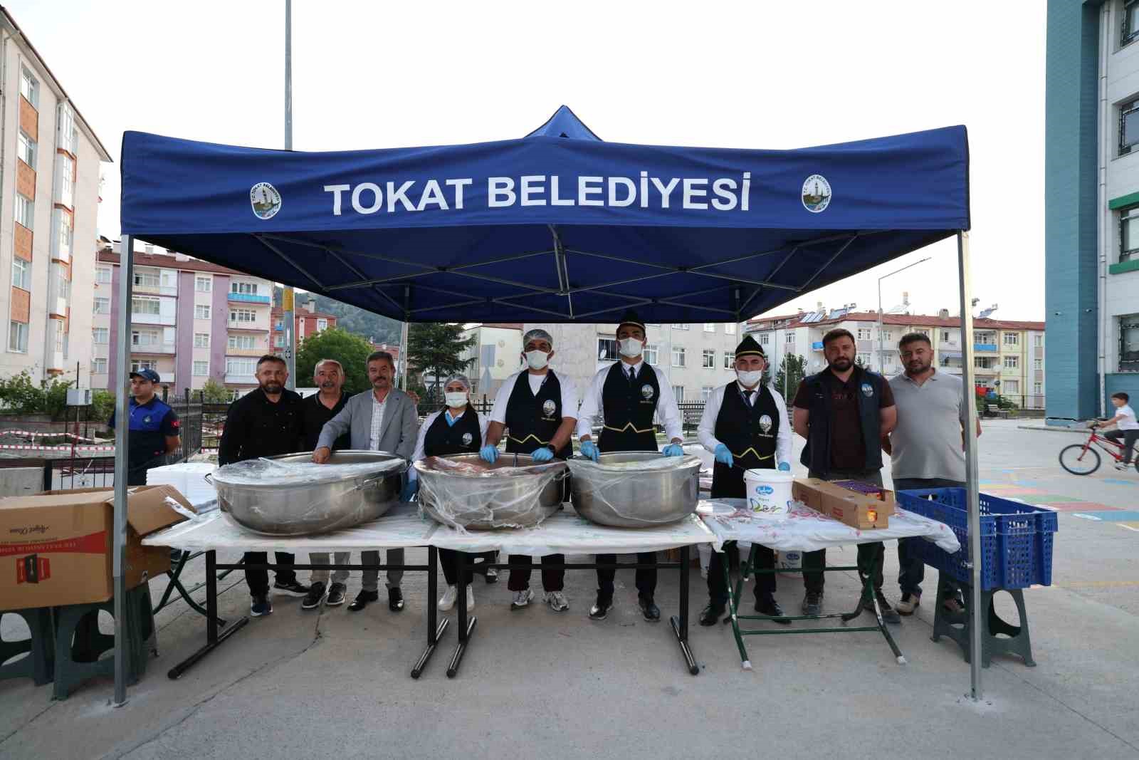tokat belediyesinden muharrem ayina ozel iftar sofralari kuruldu 3 HDe4Vu7q
