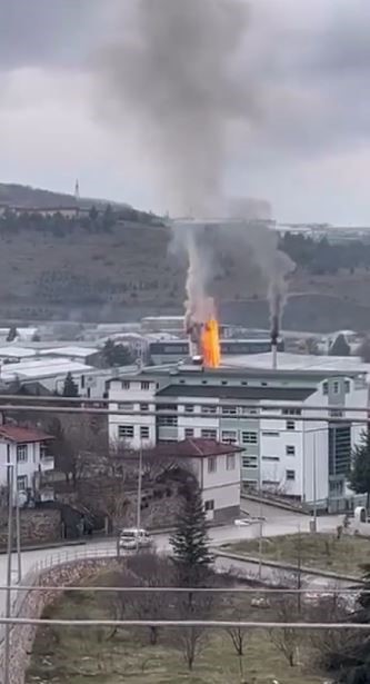 Tokat kereste fabrikasının silosunda yangın 6 tokat kereste fabrikasinin silosunda yangin 2 A4hUjAgi