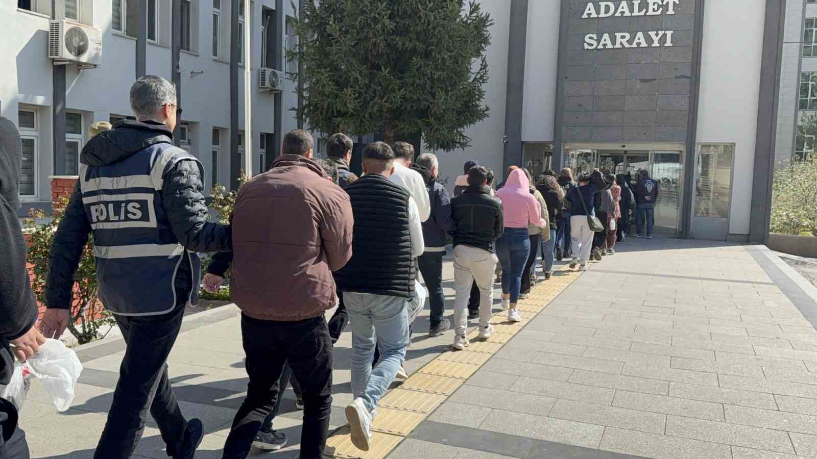 tokat merkezli yasa disi bahis operasyonunda tutuklu sayisi 48e yukseldi 1 nOOmSUOw