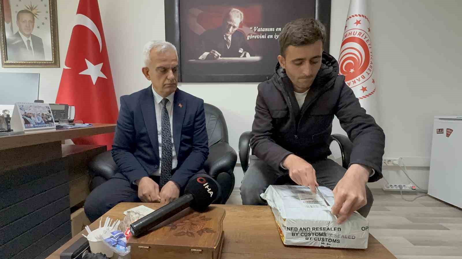 tokatli amator fotografcinin odulu kendisine teslim edildi 0 LJv1FLiU