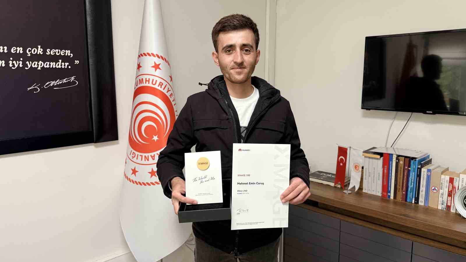 tokatli amator fotografcinin odulu kendisine teslim edildi 2 5iCOyuyY