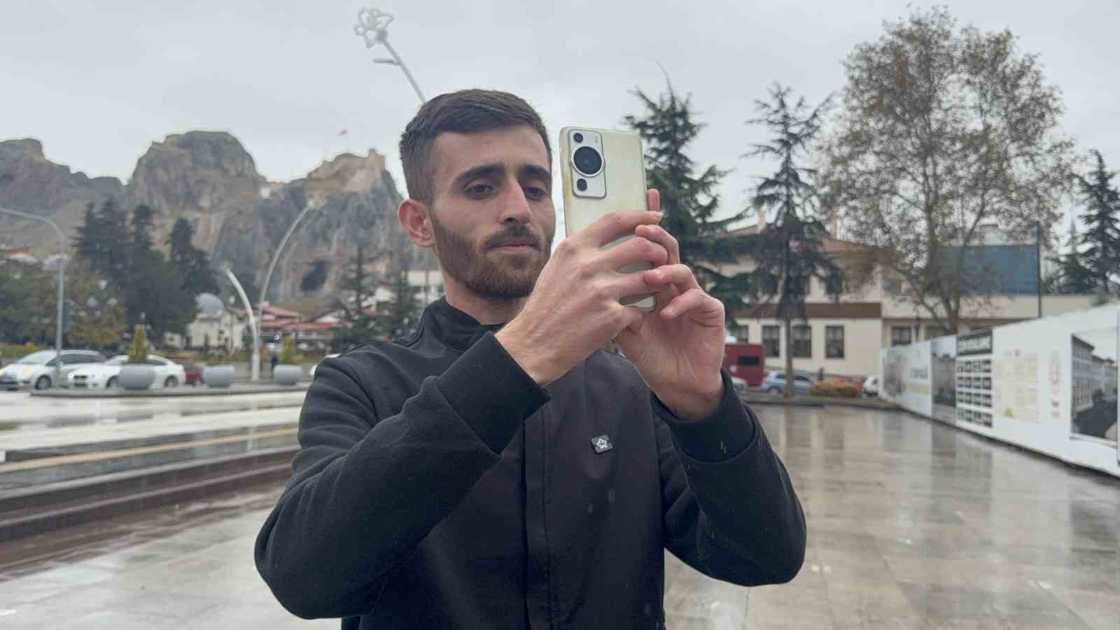 tokatli firin ustasinin paristeki odul sevinci vize engeline takildi 4 FaGgF8tz