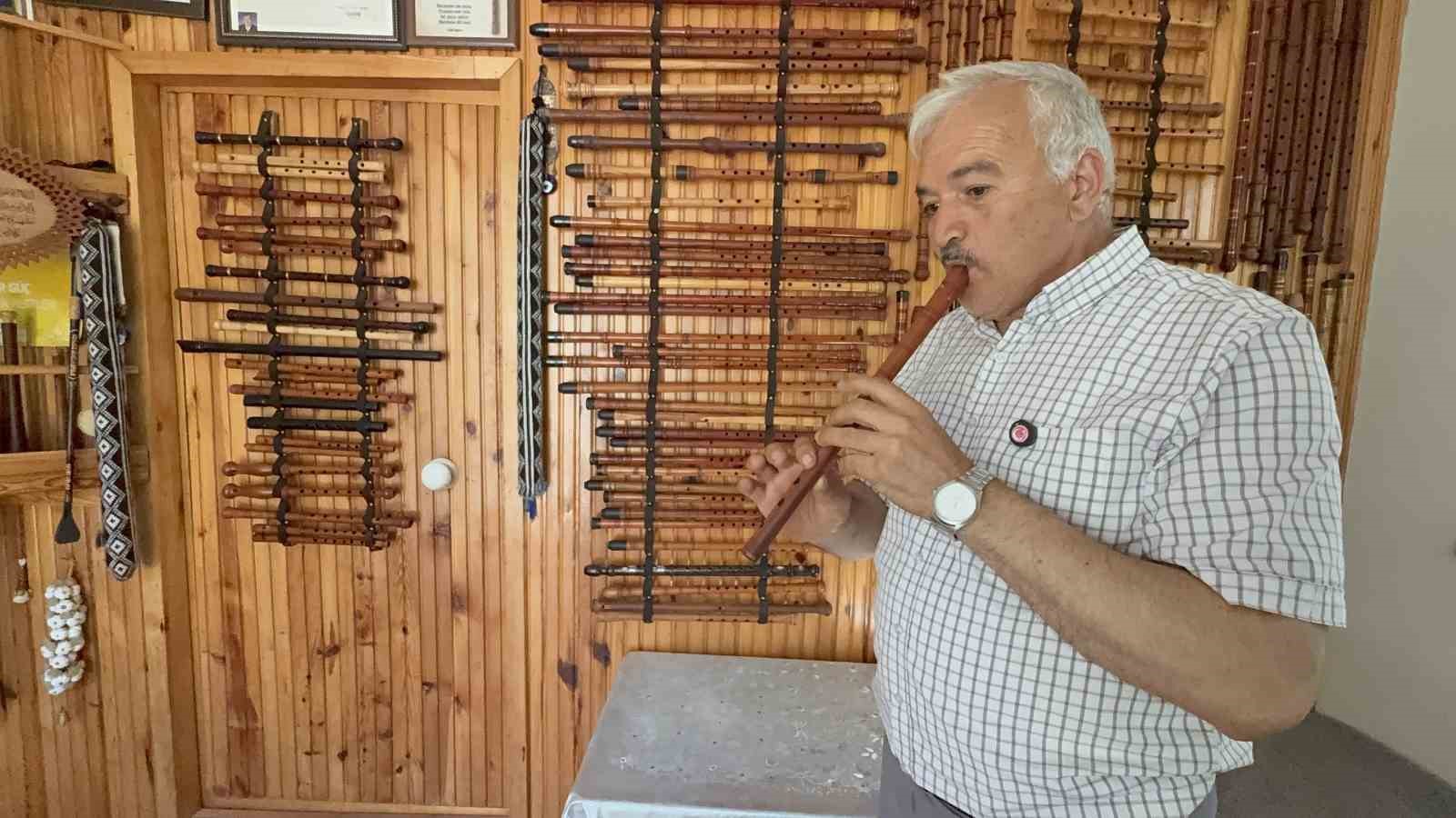 Tokatlı kaval ustası 86 yıllık aile geleneğini geleceğe taşıyor 6 tokatli kaval ustasi 86 yillik aile gelenegini gelecege tasiyor 2 FziL6klz