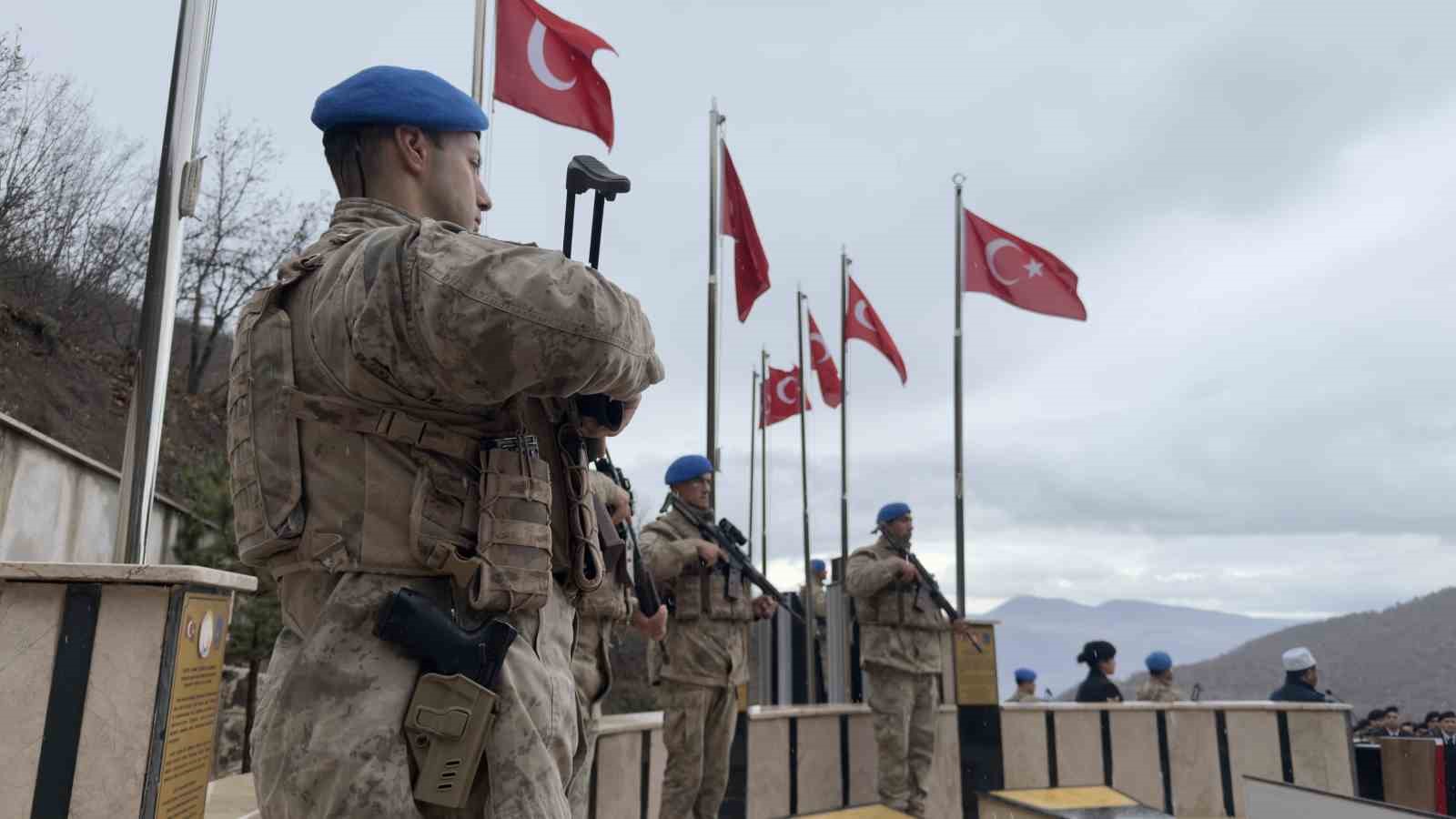 tokatta 16 yil onceki teror saldirisinda sehit olan 7 asker anildi 2 DQ3WgLOq