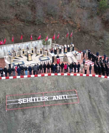 tokatta-16-yil-onceki-teror-saldirisinda-sehit-olan-7-asker-anildi-pDcMWb1b.jpg