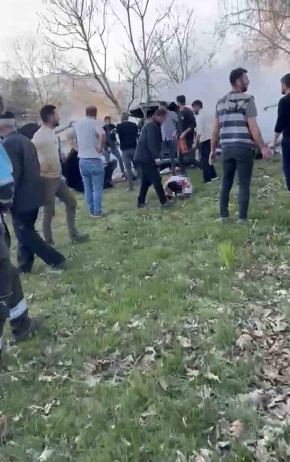 tokatta agaca carpan cip yandi 1 olu 2 yarali 2 MO3PSNMJ