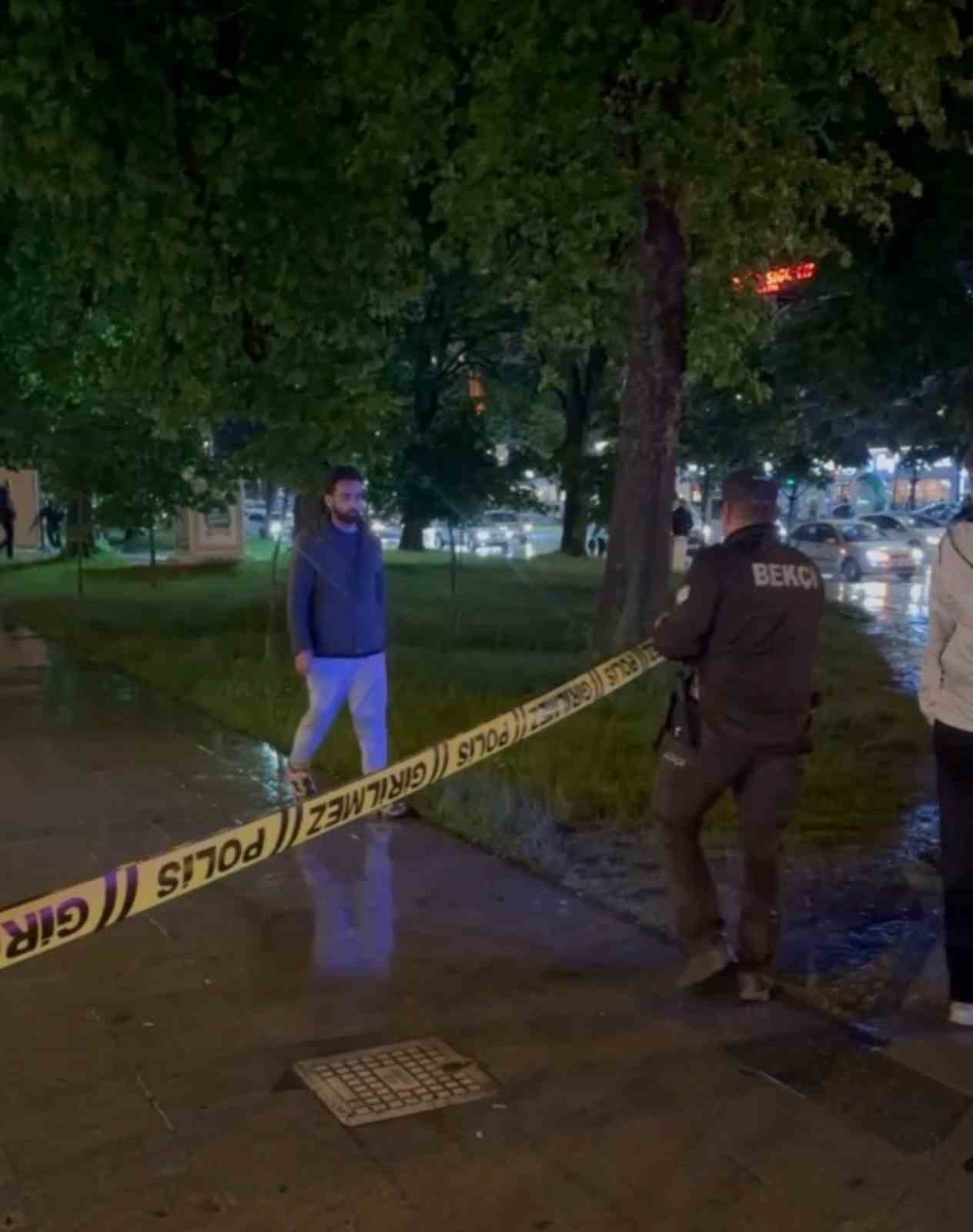 Tokat’ta Atatürk Köprüsü, taşkın riskine karşı yaya trafiğine kapatıldı 7 tokatta ataturk koprusu taskin riskine karsi yaya trafigine kapatildi 3 sJRBlTm8