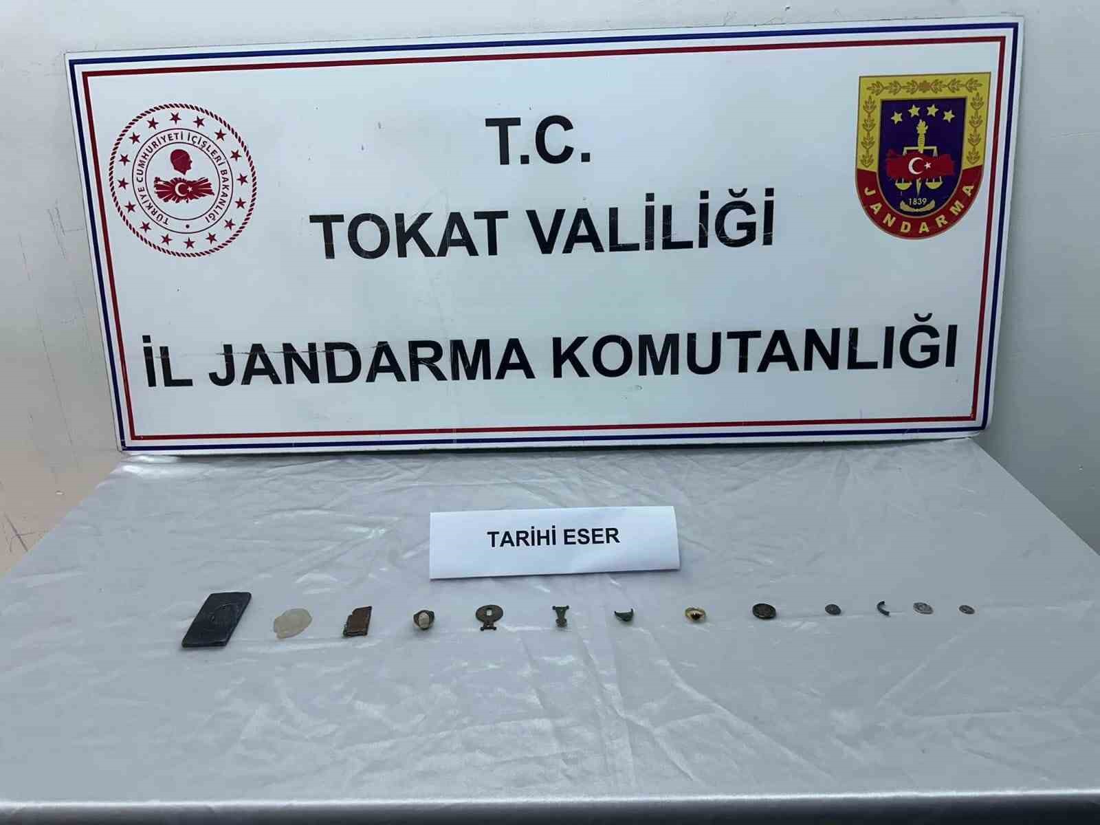 tokatta bir evde 13 parca tarihi eser ele gecirildi 0 n4yaESDb