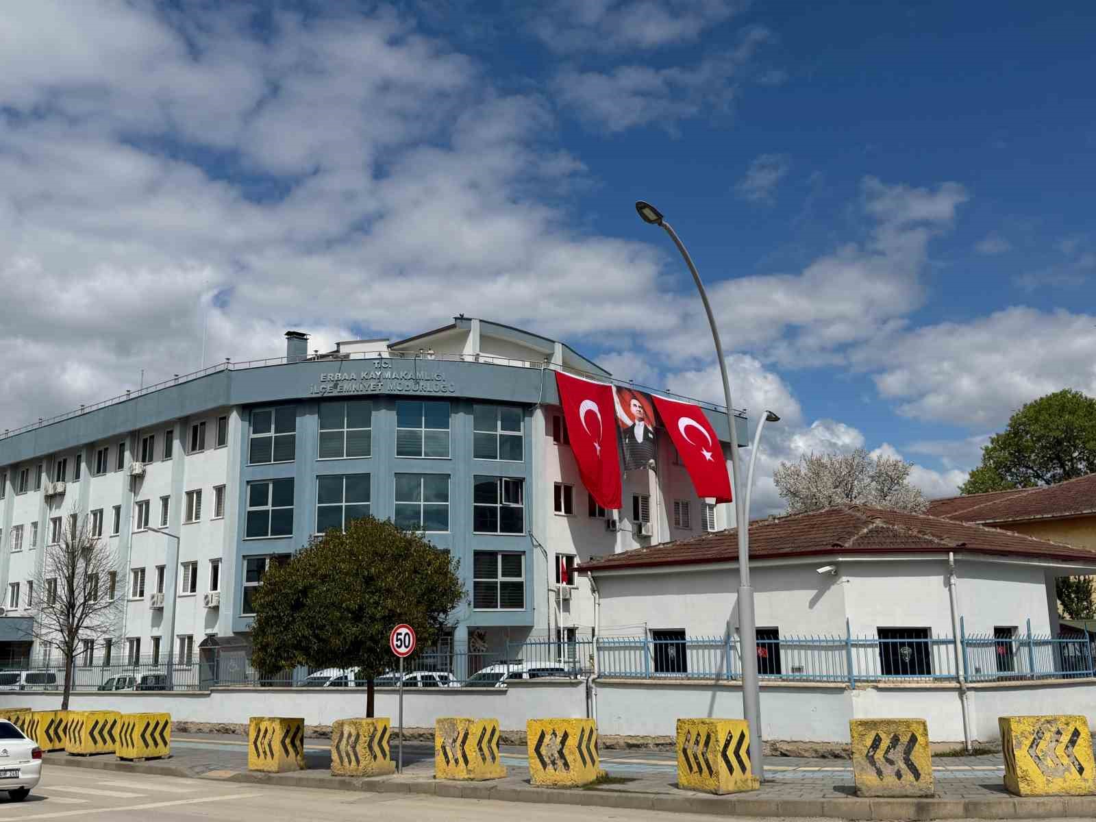 tokatta dur ihtarina uymayan aracta firari hukumlu yakalandi 0 dXnP1MUr
