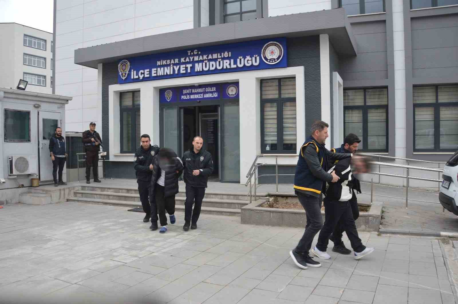 tokatta evden hirsizlik yapan 2 supheli yakalandi 0