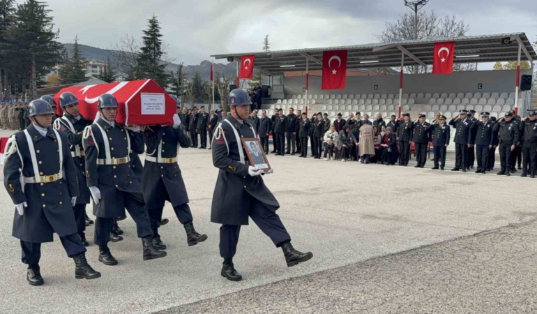 tokatta-gorevi-basinda-rahatsizlanan-uzman-cavus-hayatini-kaybetti-UWDarjcY.jpg